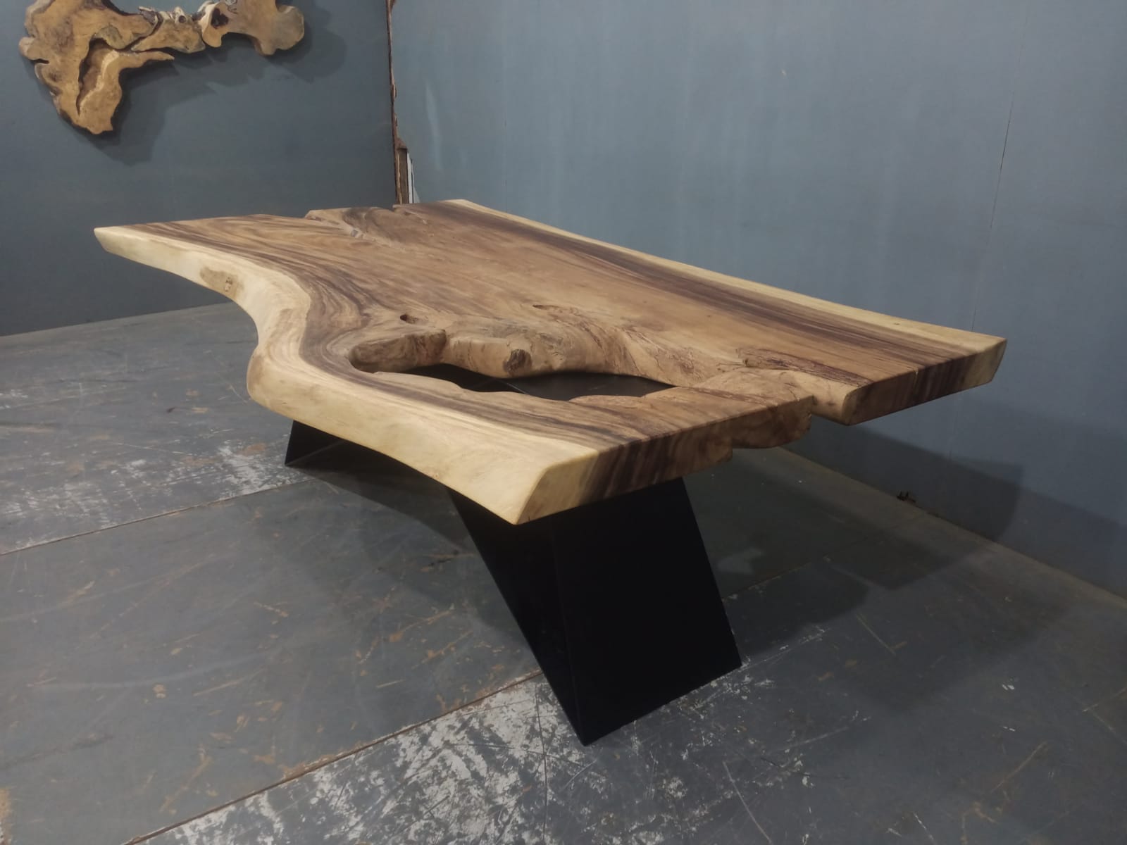 Live Edge Tables