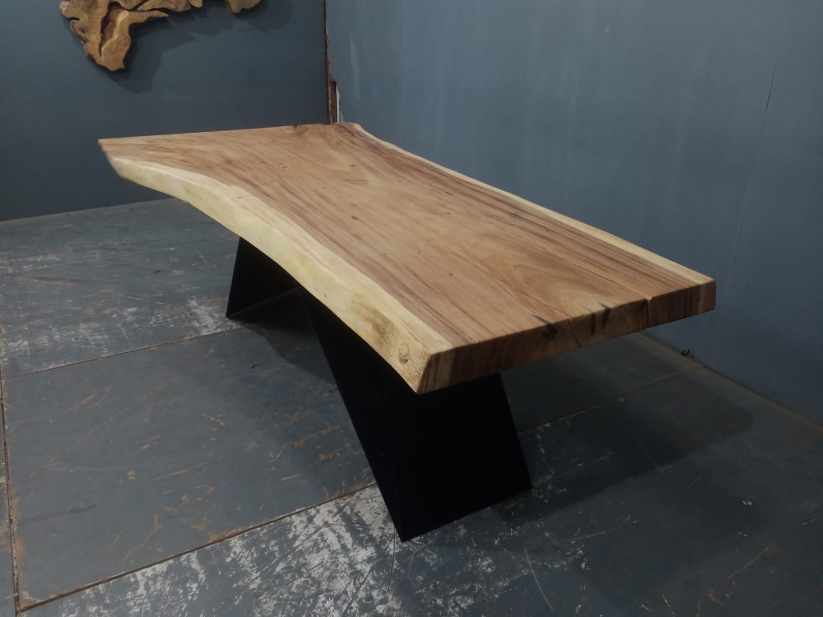 Live Edge Tables